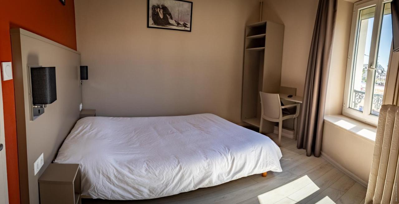 Hotel De La Gare ชาโตรูซ์ ภายนอก รูปภาพ