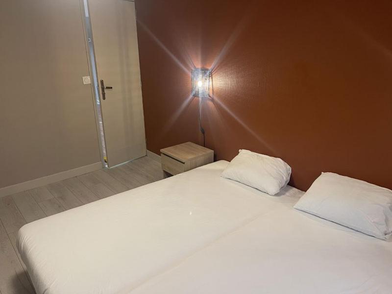 Hotel De La Gare ชาโตรูซ์ ภายนอก รูปภาพ